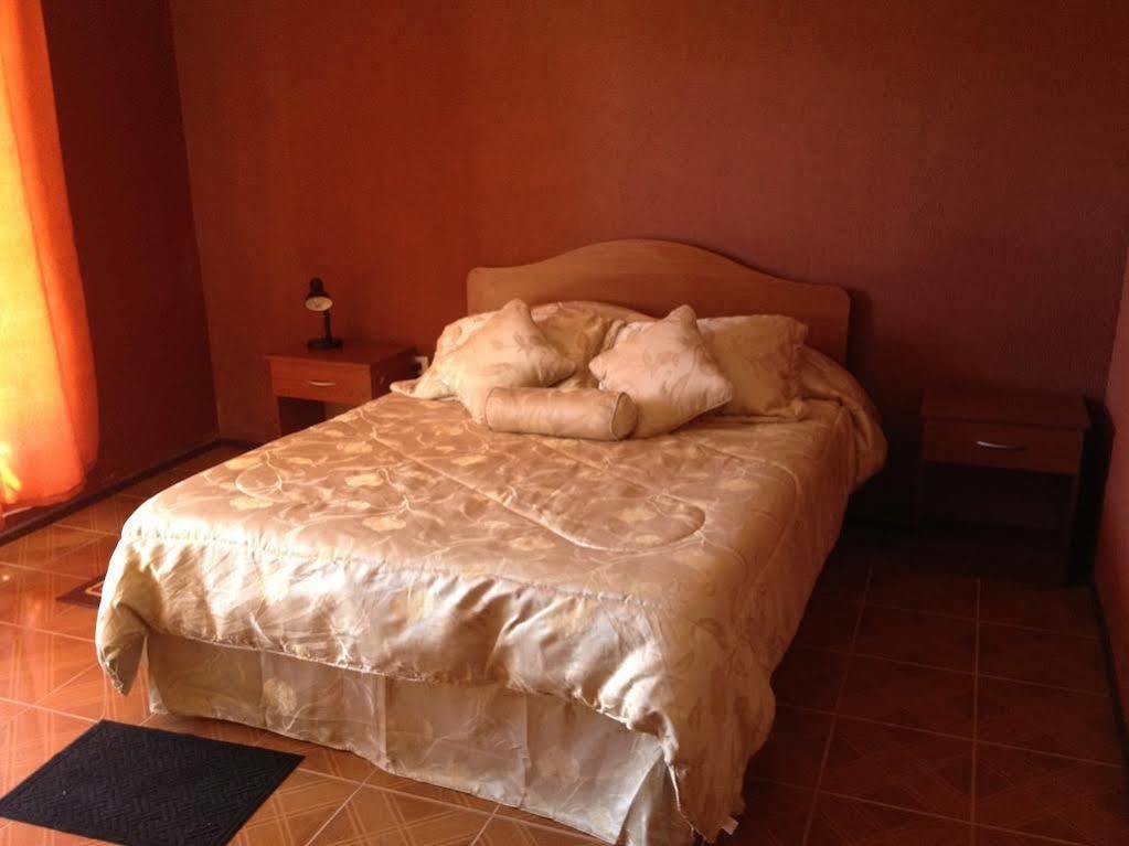 Hostal Piedrita De Rio San Pedro de Atacama Exterior photo